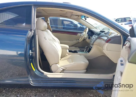 2005 Toyota Camry Solara Sle V6 z USA, uszkodzony, nr VIN 4T1CA38P15U040063